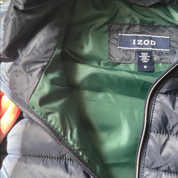 Izod Navy Quilted Puffer Vest with Green Trim - Picture 4 of 8
